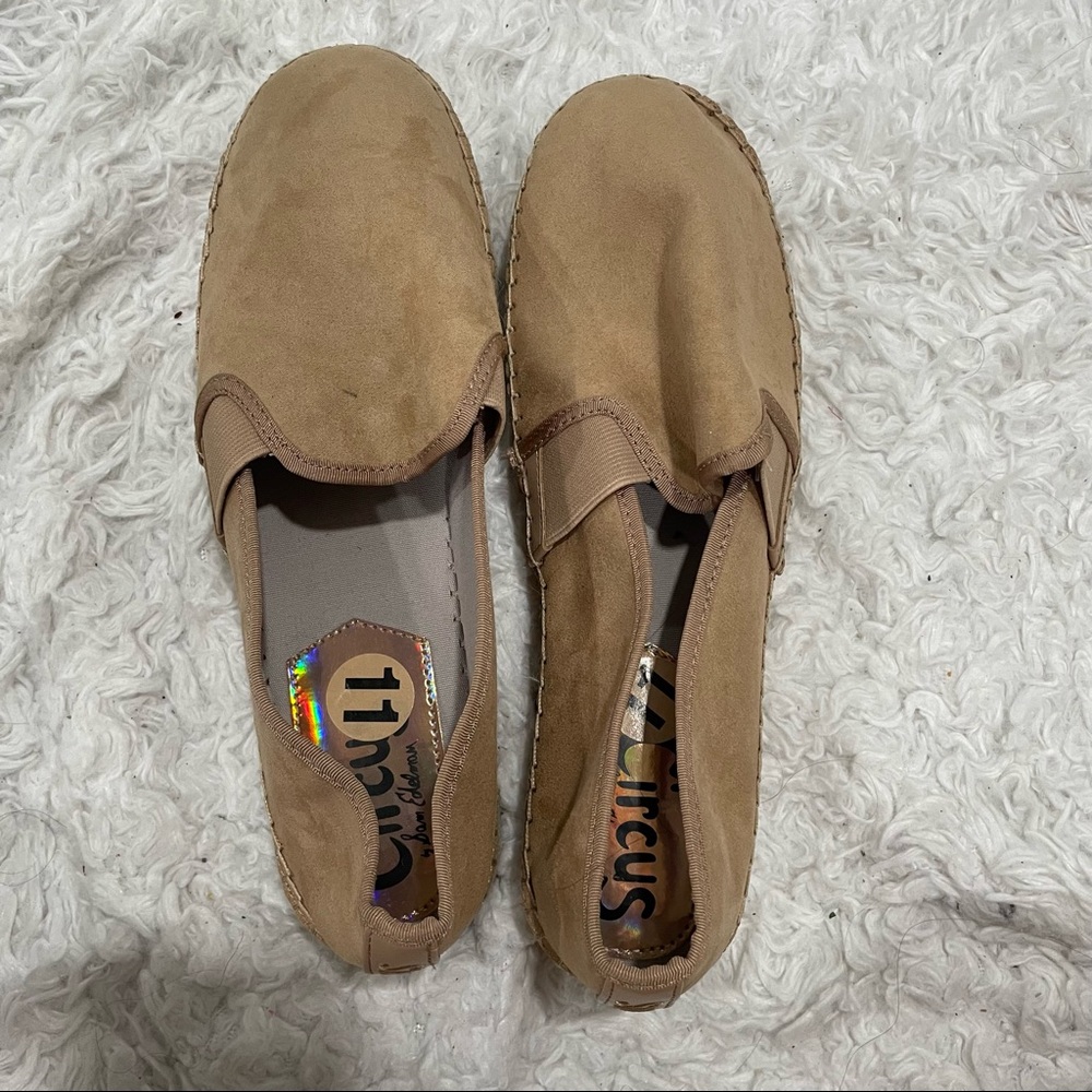 NWOT Circus by Sam Edelman suede style size 10 platform slide on sneaker